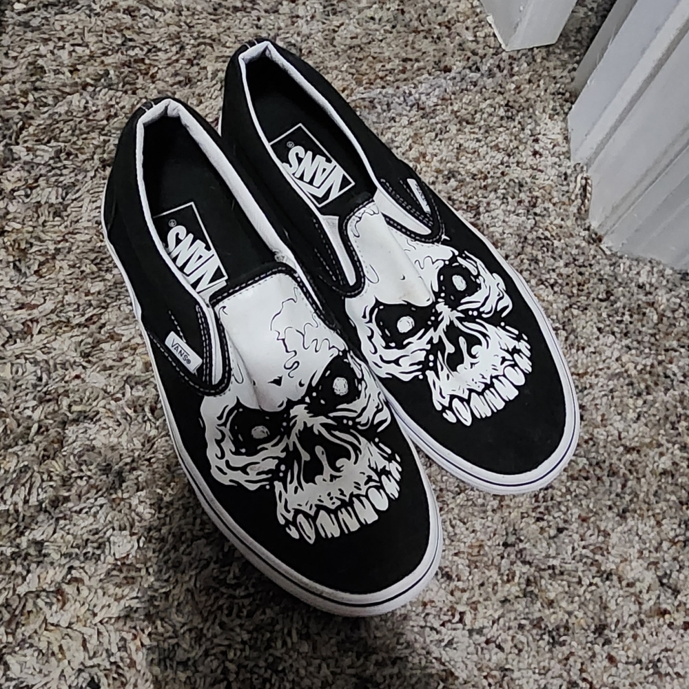 VANS canvas skull shoes